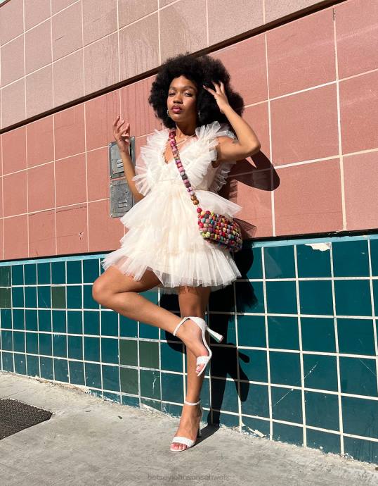 Frauen Betsey Johnson Gestuftes Tüllkleid Creme Kleidung ZJFF263