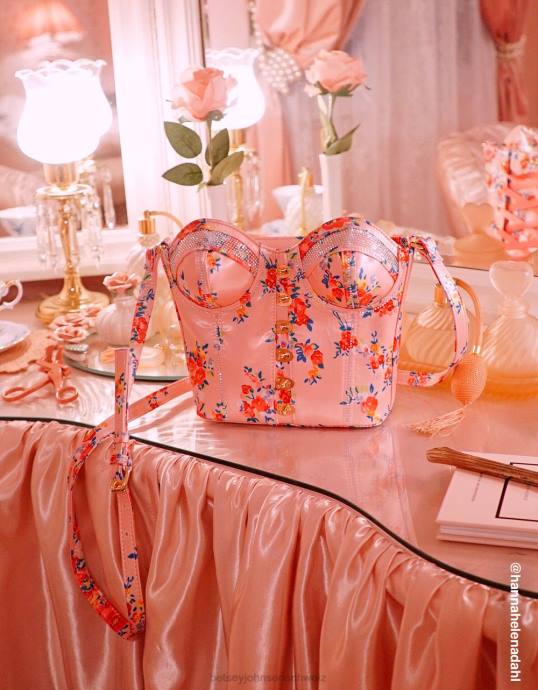 Frauen Betsey Johnson Kitsch von Korsetts Liebes-Crossbody Blumen- Zubehör ZJFF220