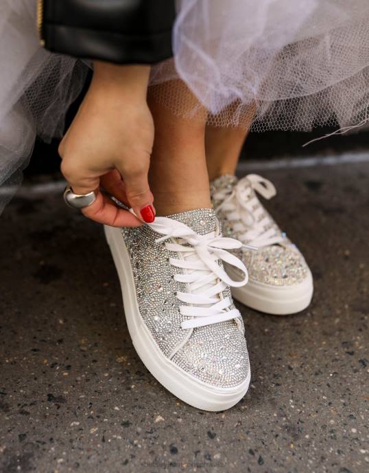 Frauen Betsey Johnson Sidny Strasssteine Schuhe ZJFF1