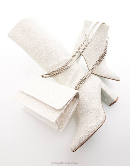 Frauen Betsey Johnson Süssigkeit Elfenbein Schuhe ZJFF190