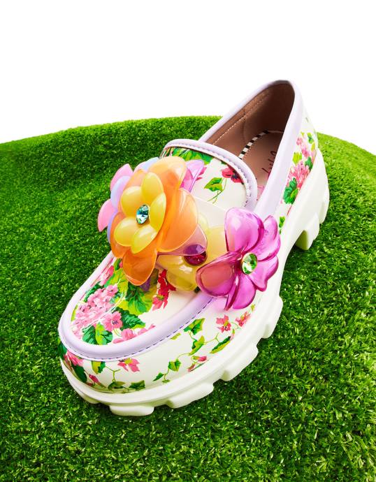 Frauen Betsey Johnson Vinie blumig multi Schuhe ZJFF53